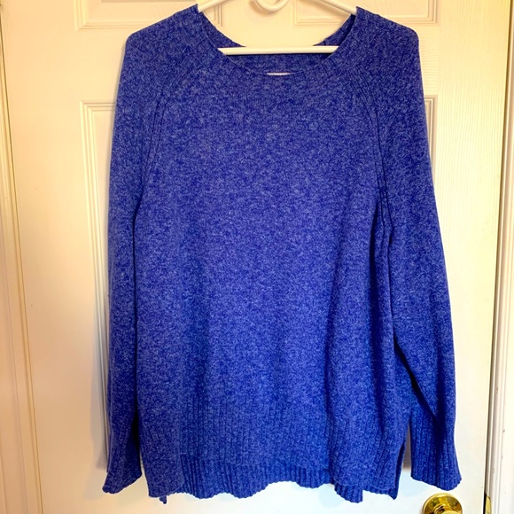 💙 3/30 Periwinkle Knit Sweater - Picture 1 of 3